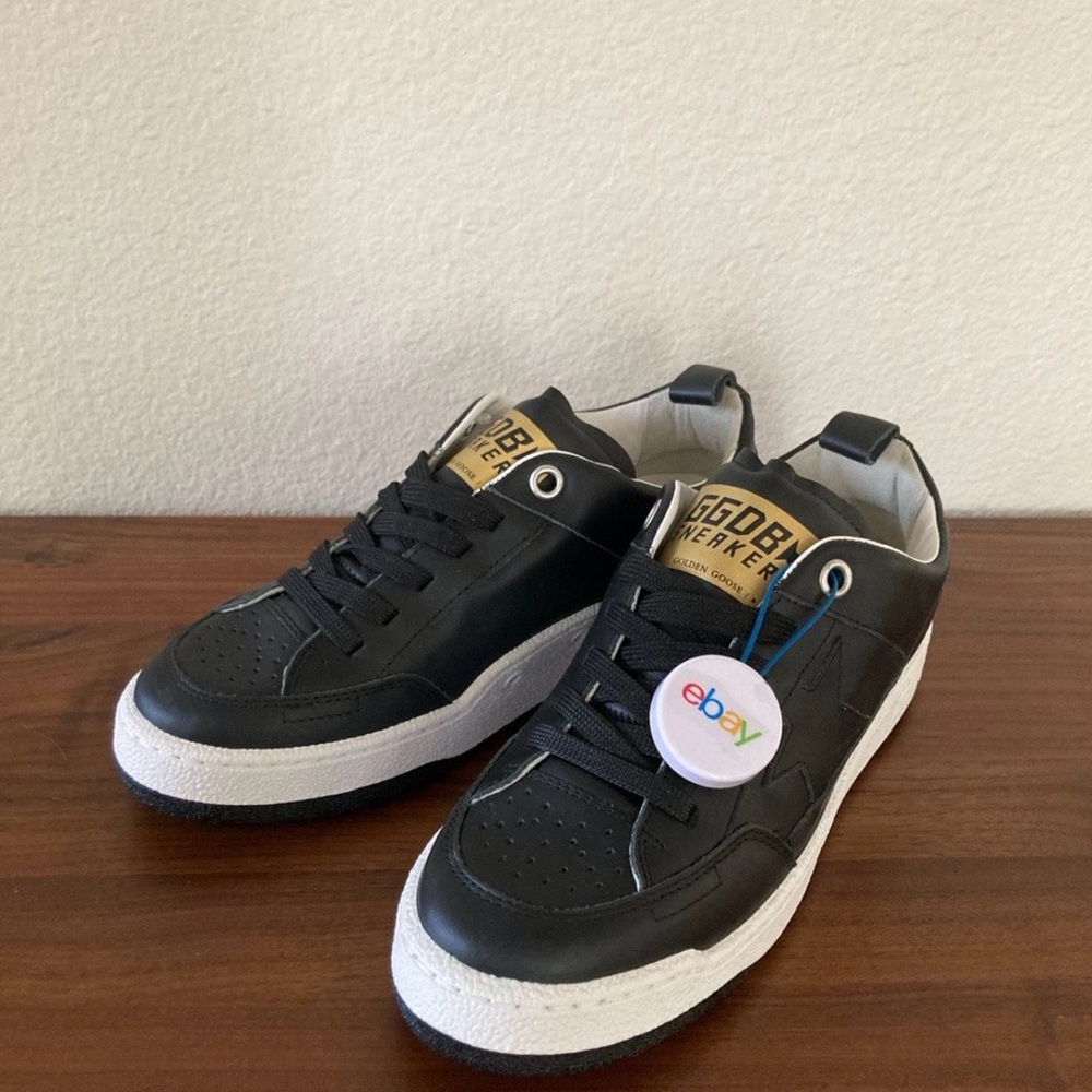 Golden Goose Yeah Low-top Black Sneakers